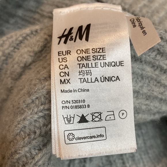 H&M Lambs Wool Hat & bonus boot socks - Picture 11 of 16